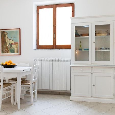Casa Vacanza Rosy Di Guida Rosy Giungano Εξωτερικό φωτογραφία