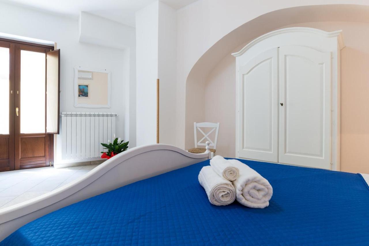 Casa Vacanza Rosy Di Guida Rosy Giungano Εξωτερικό φωτογραφία