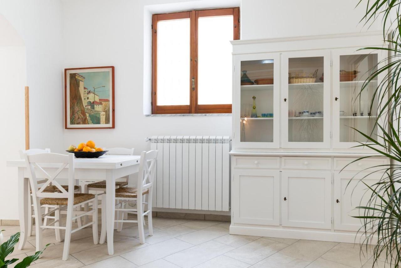 Casa Vacanza Rosy Di Guida Rosy Giungano Εξωτερικό φωτογραφία