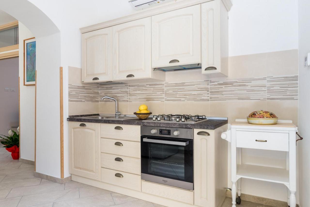 Casa Vacanza Rosy Di Guida Rosy Giungano Εξωτερικό φωτογραφία