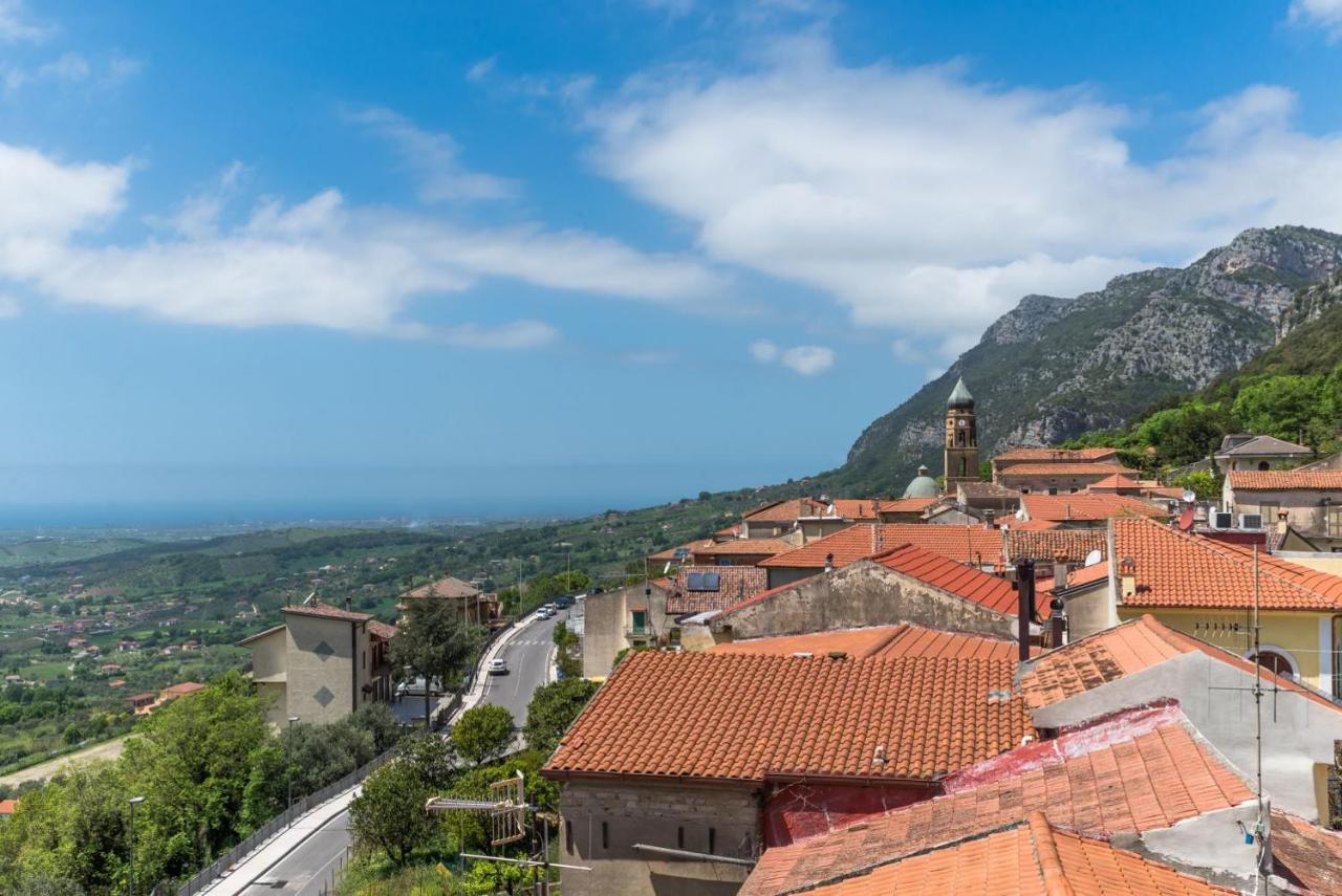 Casa Vacanza Rosy Di Guida Rosy Giungano Εξωτερικό φωτογραφία